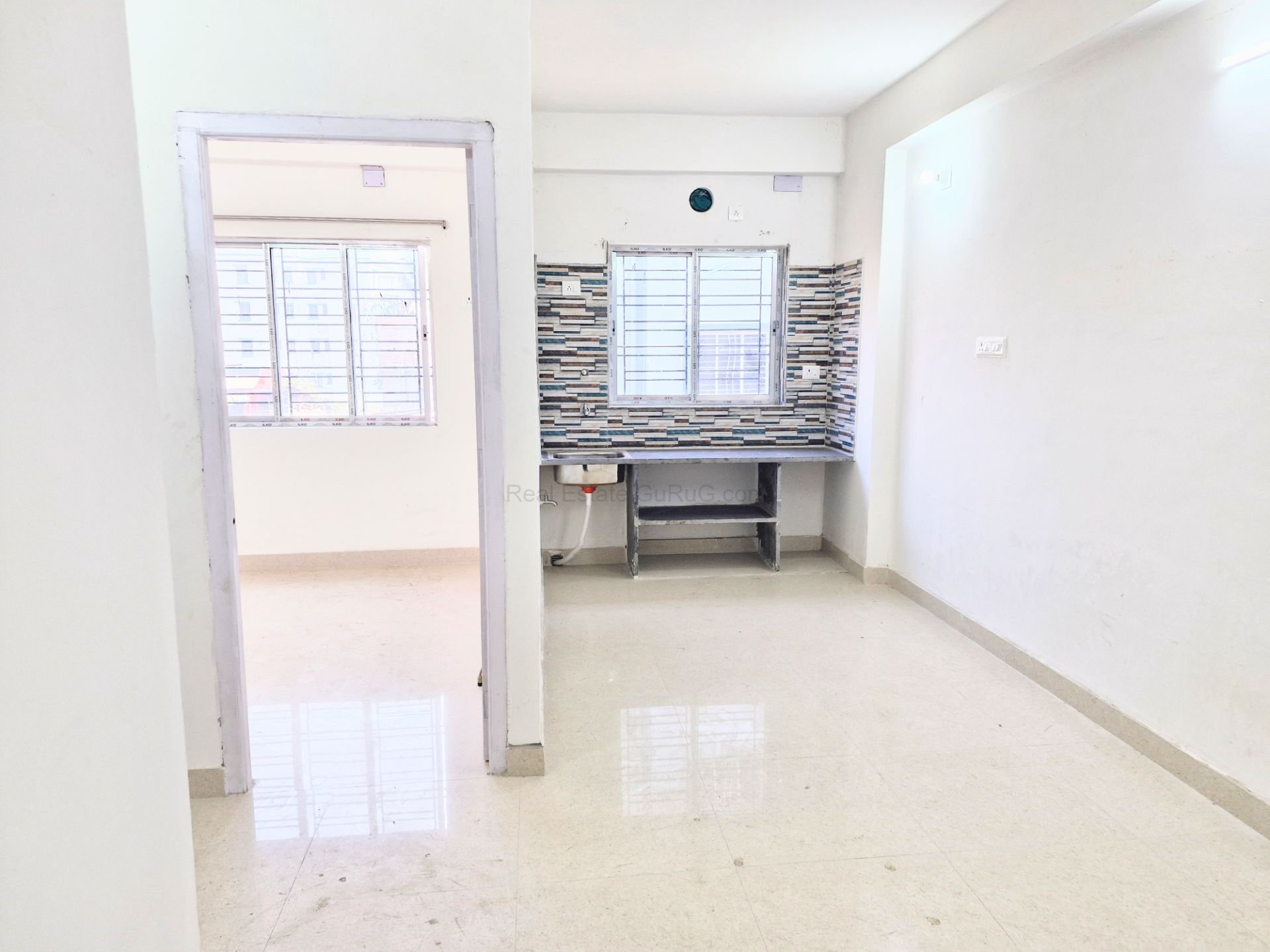 2BHK Flat for Rent 12.5K at Kestopur , Kolkata -102